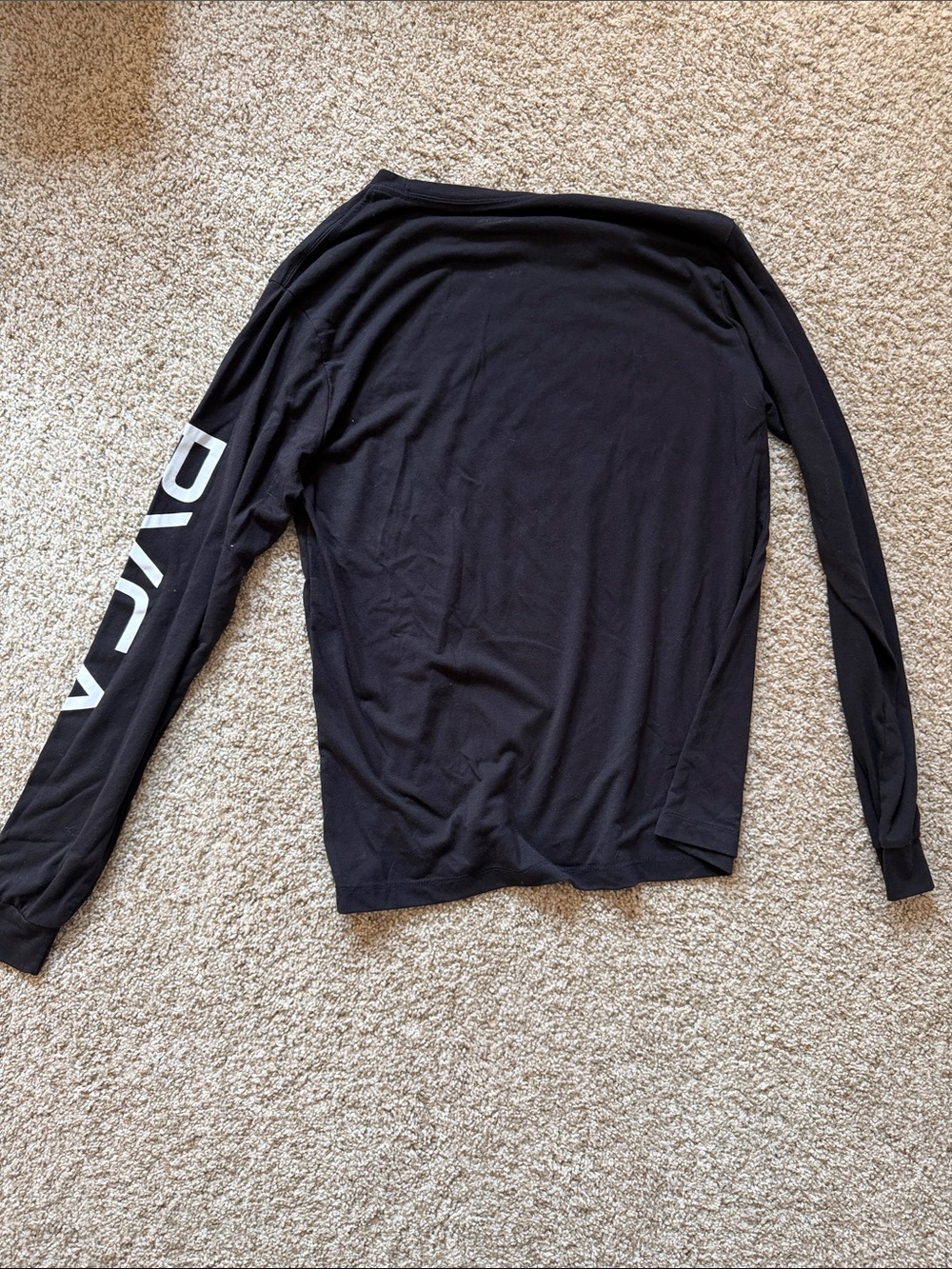 RVCA Black Long Sleeve Logo Tee with White Sleeve Graphics - Picture 6 of 6